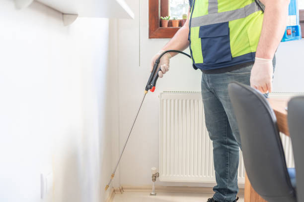 Best Mosquito Control Services  in Le Grand, CA